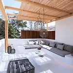 Potami By Rocks Estates 公寓